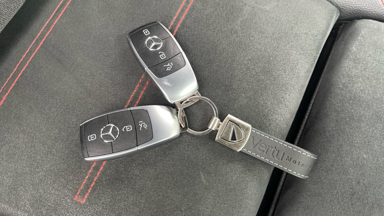 Mercedes-Benz GLB 220d 4Matic AMG Line Premium 5dr 8G-Tronic Diesel Estate